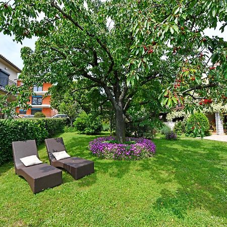 Apartment Slavica Vrvari Пореч Экстерьер фото